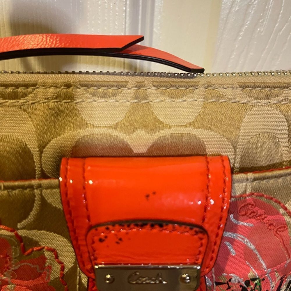 Coach poppy small canvas khaki logo crossbody bag sequins,black & Orange accents - Picture 14 of 15